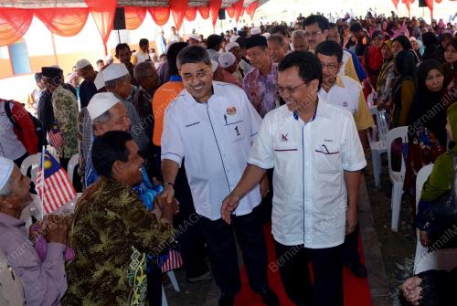 KD09_09102012_SHAFIE_FELCRA
