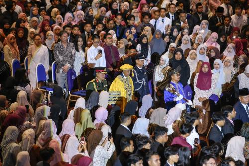 SULTAN SALLEHUDDIN SULTAN BADLISHAH