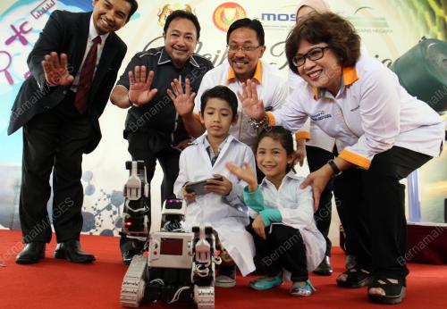 KD09_10082015_MOSTI