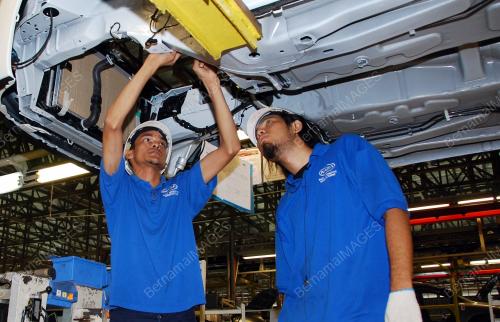 NAZA AUTOMOTIVE MANUFACTURING