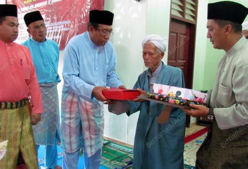 KD09_15022011_MAHDZIR_TOKOH