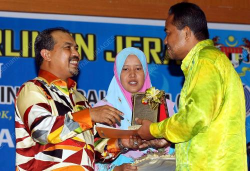 KD09_15052014_HARI_GURU