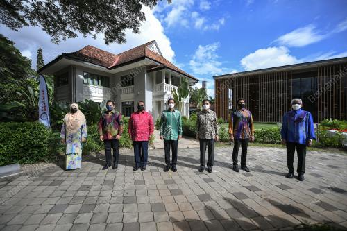 TENGKU SARAFUDIN BADLISHAH AL AMINUL KARIM SULTAN SALLEHUDDIN