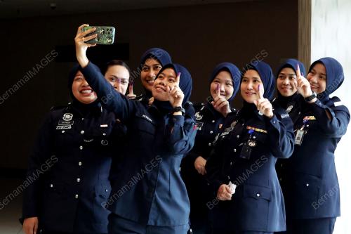 UNDI AWAL PRU15