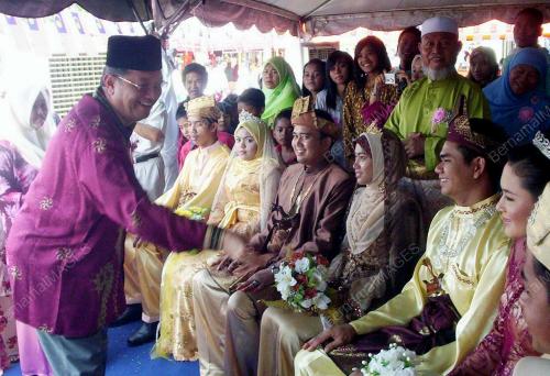 BADARUDDIN AMIRUDDIN