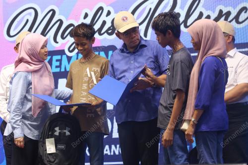 DATUK SERI SAIFUDDIN NASUTION ISMAIL