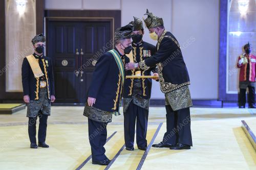 SULTAN KEDAH AL AMINUL KARIM SULTAN SALLEHUDDIN IBNI ALMARHUM SULTAN BADLISHAH