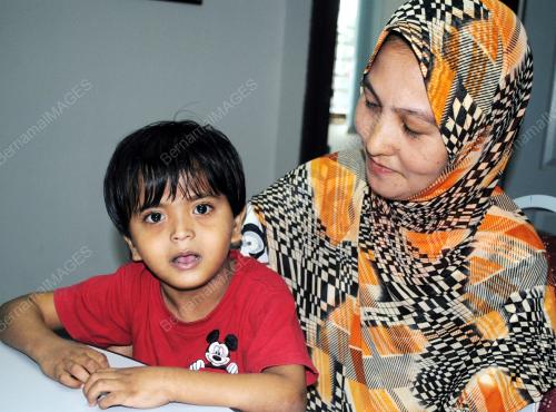 PESAKIT JANTUNG BERLUBANG