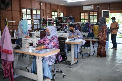 USAHAWAN INDUSTRI MIKRO