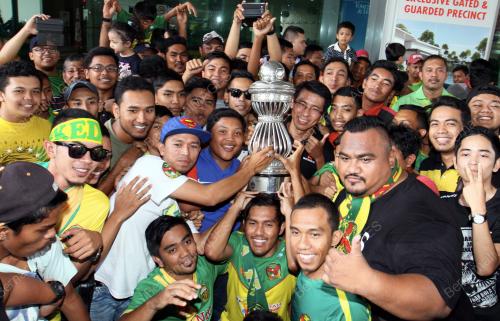 KD09_22082015_PIALA