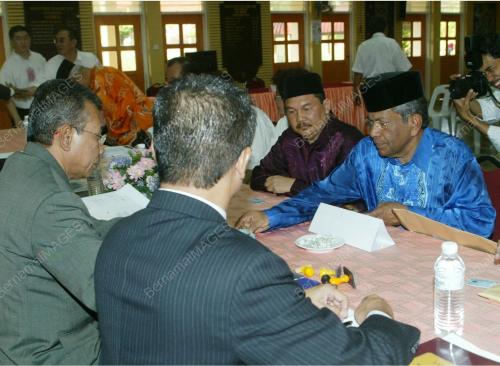 DATUK SERI ZAINUDDIN MAIDIN