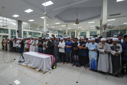 ALLAHYARHAM MUHAMMAD FAISOL TAMADUN