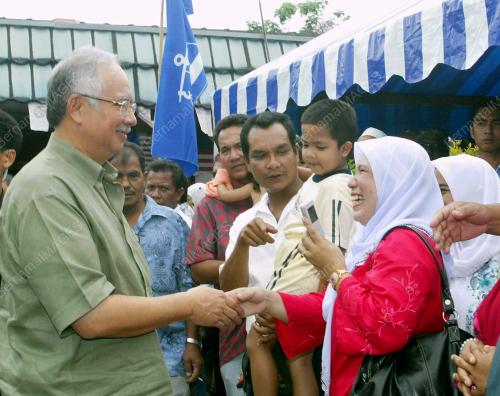 NAJIB TUUN ABDUL RAZAK
