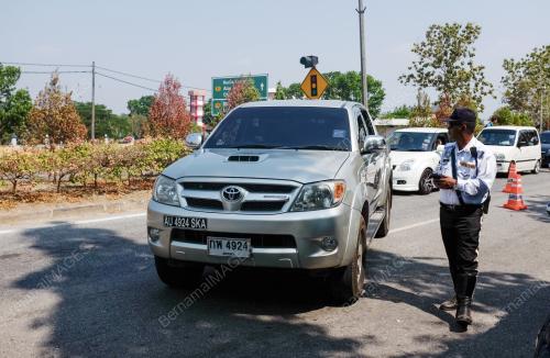 KD09_30032016_POLIS