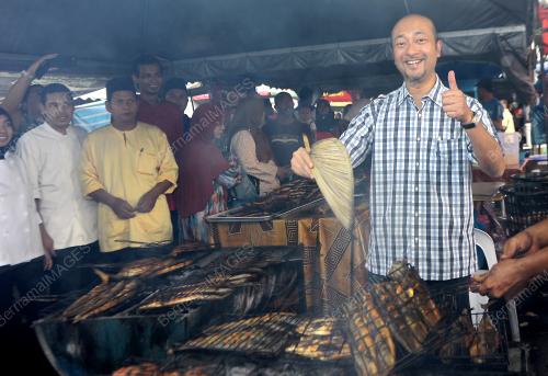 KD09_31072013_MUKHRIZ_BAZAR