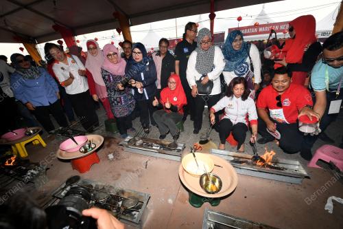 KD10_03032018_KUIH_KAPIT_BN201803030689