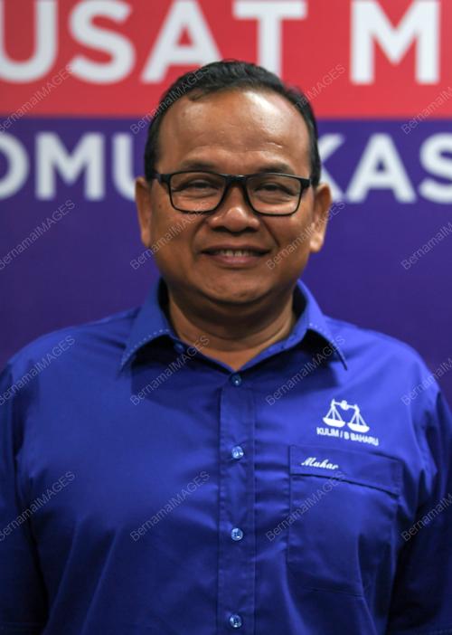 DATUK MUHAR HUSSAIN