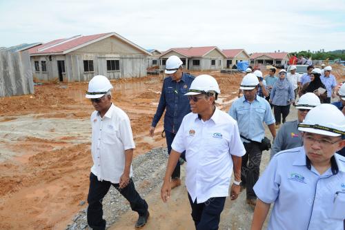 KD10_06082015_NELAYAN