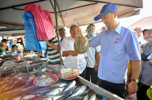 KD10_07022014_MB_PASAR