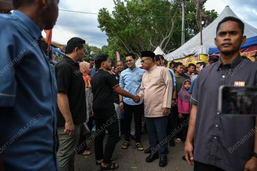 DATUK SERI SAIFUDDIN NASUTION ISMAIL