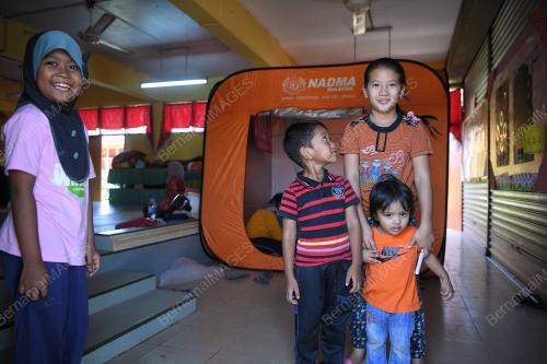 KD10_10102018_BANJIR_BN201810100435