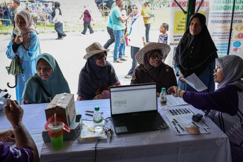 PERKHIDMATAN PERUBATAN DAN KESIHATAN PERCUMA