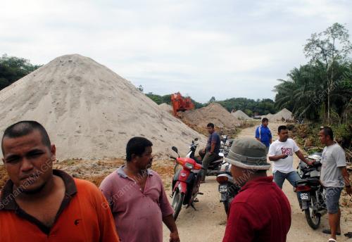 PENDUDUK BANTAH