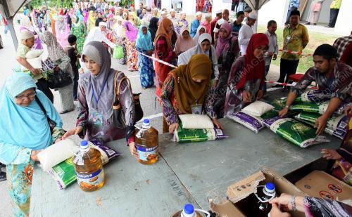 KD10_14072014_BANTUAN_RAYA