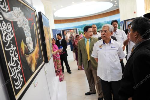 KD10_15052015_PAMERAN