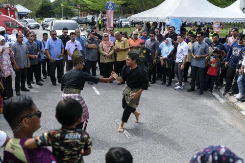DATUK SERI SAIFUDDIN NASUTION ISMAIL