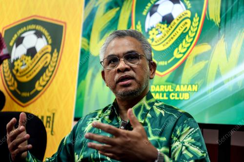 TAN SRI DR MOHD DAUD BAKAR
