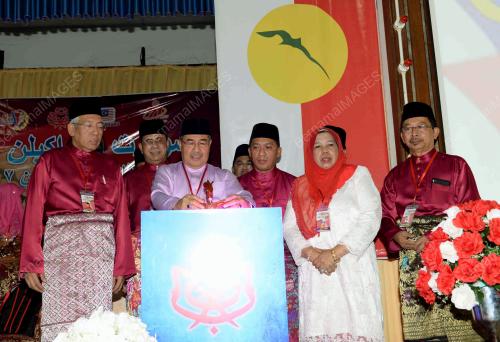 KD10_18082017_UMNO
