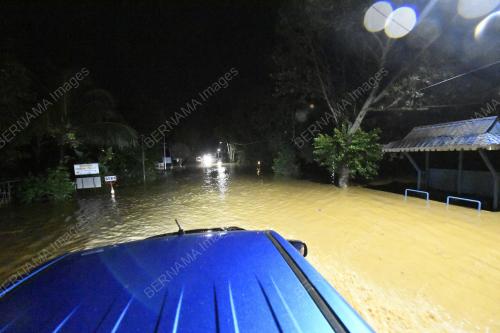 KD10_18082021_BANJIR
