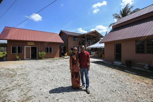 USAHAWAN INDUSTRI MIKRO