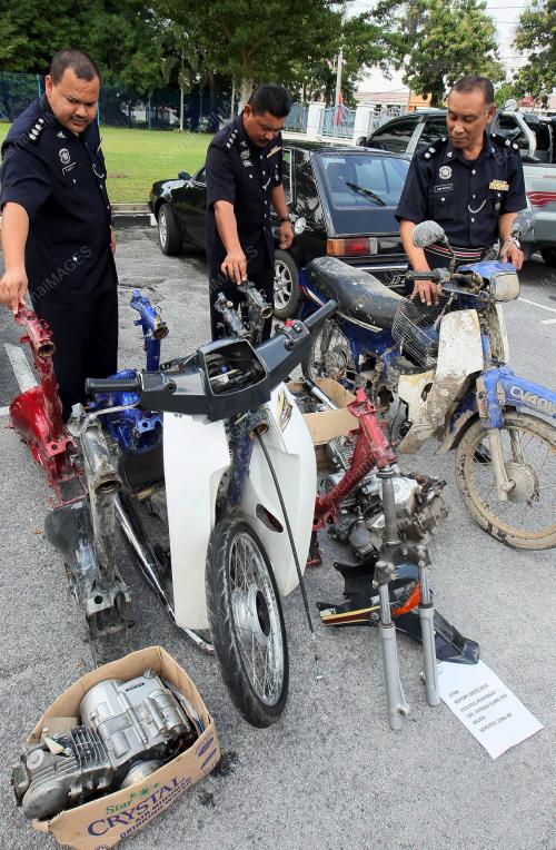 KD10_24082014_POLIS_MOTOSIKAL