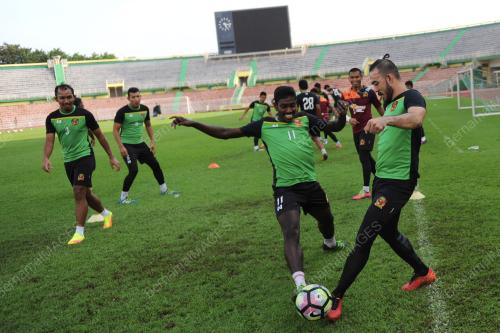 KD10_25102016_BOLA