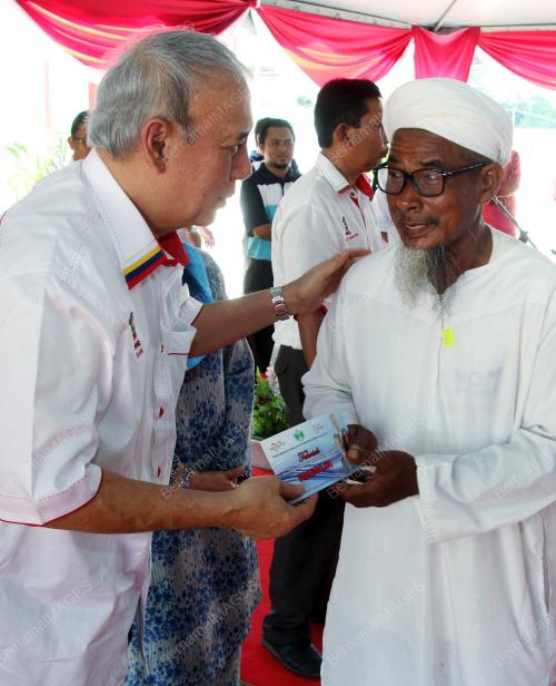 KD10_29042013_RISDA_BANTUAN
