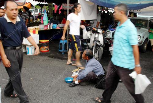 KD10_31072013_PENGEMIS_BAZAR