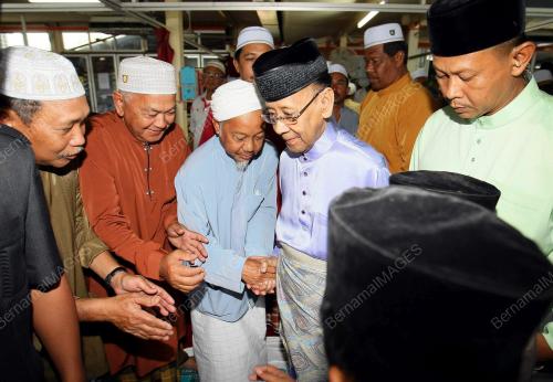 KD11_04042014_AGONG