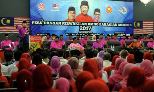 KD11_04082017_TPM_PERSIDANGAN