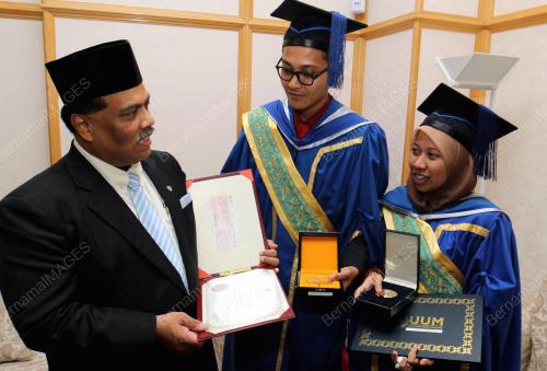 KD11_08112014_PASANGAN_KONVO