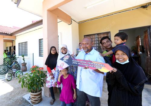 DATUK DR ABD LATIFF AHMAD