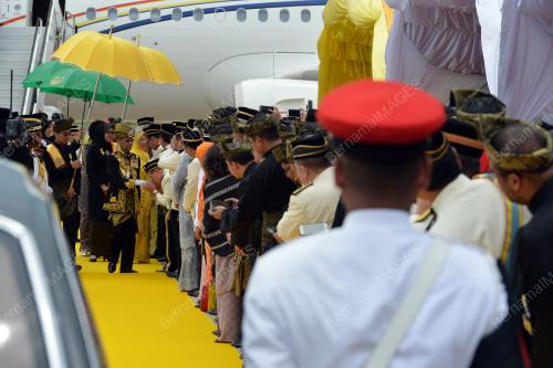 KD11_12122016_AGONG