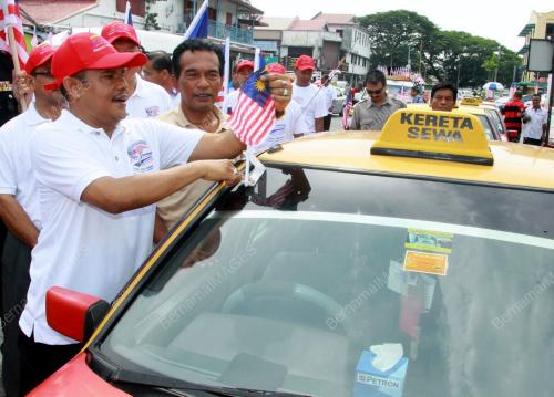 KD11_14082013_KEDAH_BENDERA