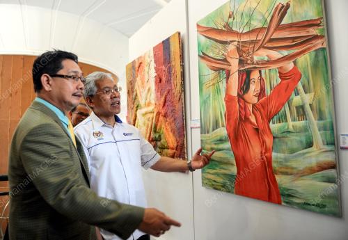 KD11_15052015_PAMERAN