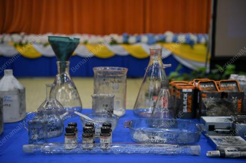 DATUK SERI AYOB KHAN MYDIN PITCHAY