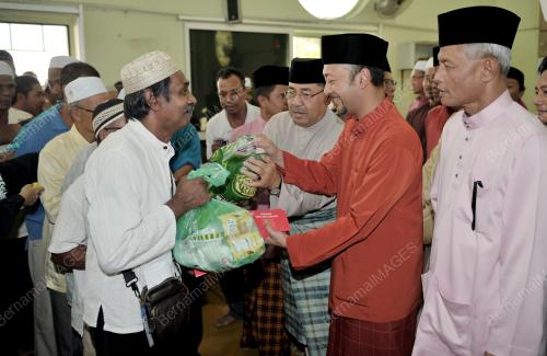 KD11_17072014_BERBUKA