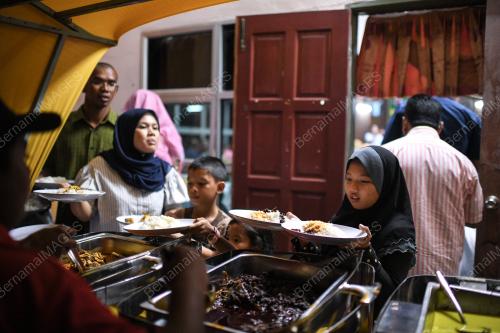 MAKAN MALAM SANTAI 2020