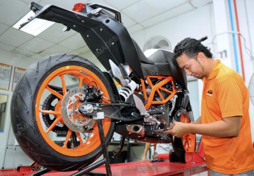 KD11_20102013_KTM390