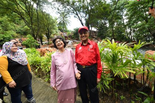 KD11_20102018_AIR_TERJUN_TEMURUN_BN201810191460